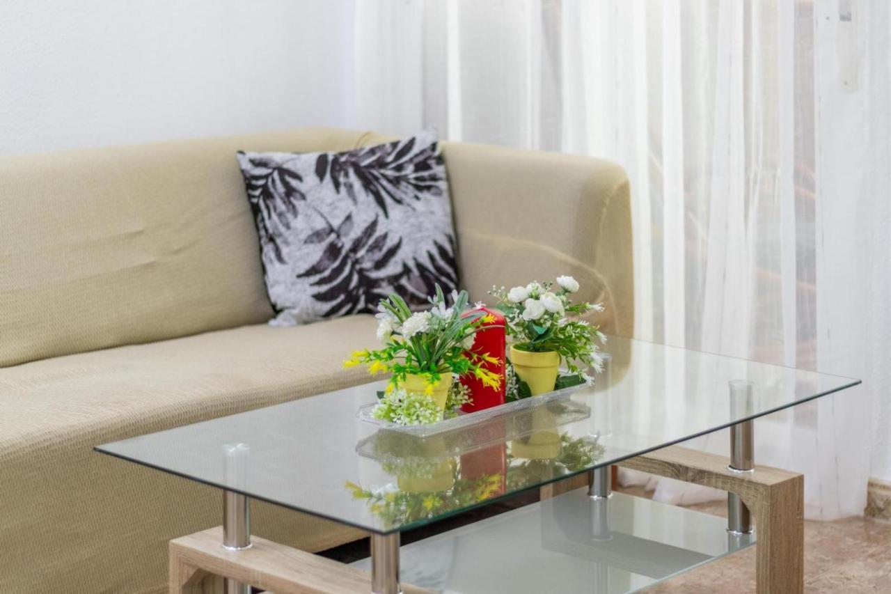 Albamar Apartamento 6 Personas Con Parking Cerca De La Playa Calpe Esterno foto